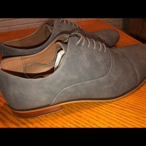 NWOT Men’s Grey Suede Steve Madden Dycon 11 w box